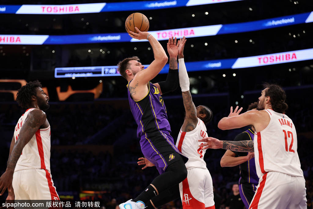 开云网站-男子篮球联赛，冲击季后赛再升温